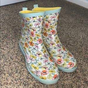 Floral rain boots from target!!